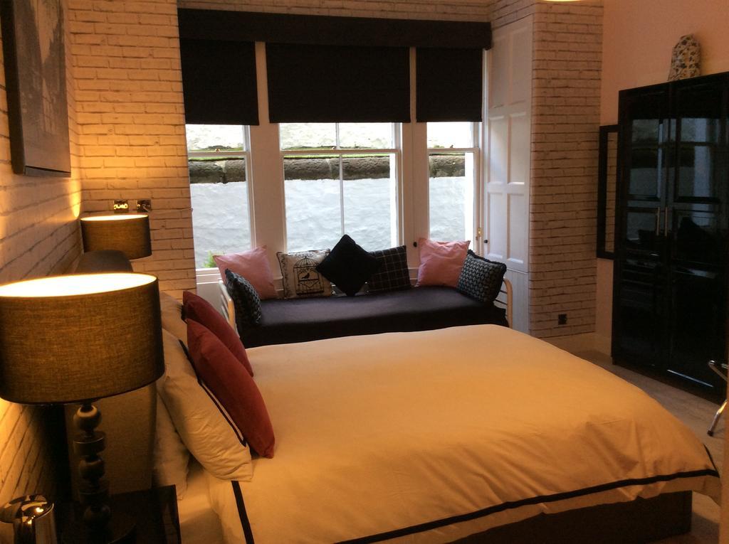 Ramsay'S Bed & Breakfast Edinburgh Bagian luar foto