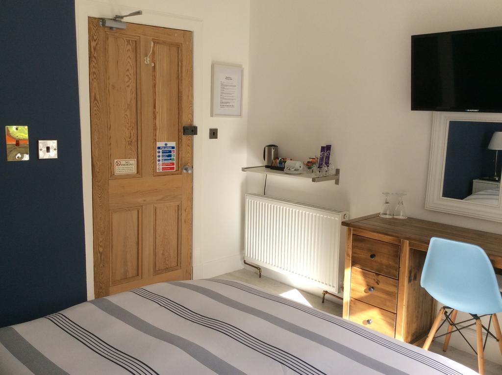 Ramsay'S Bed & Breakfast Edinburgh Bagian luar foto